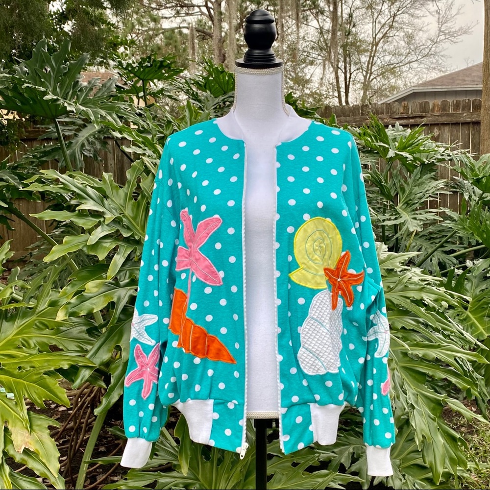 Vintage seashells and polka dot bomber jacket